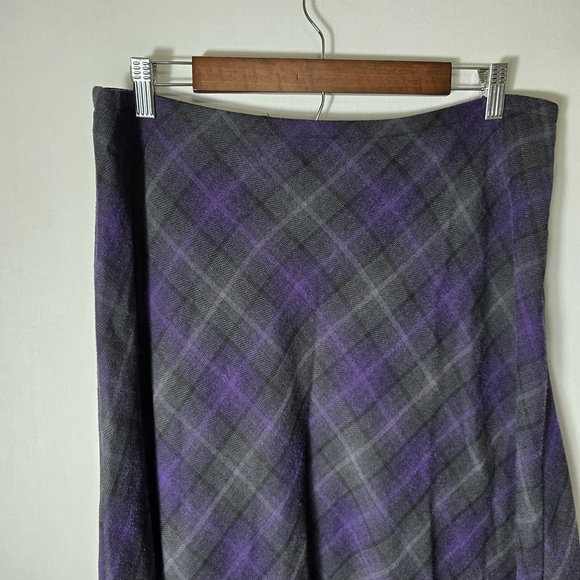 Croft & Barrow Womens Size 14 Purple and Gray Plaid A-Line Skirt - Picture 3 of 9